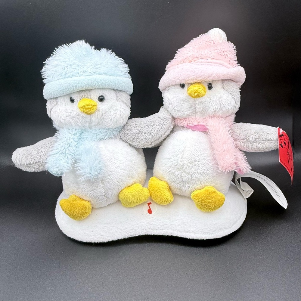 Carlton Card Singing Dancing Baby Penguins Like Hallmark Jingle Pals